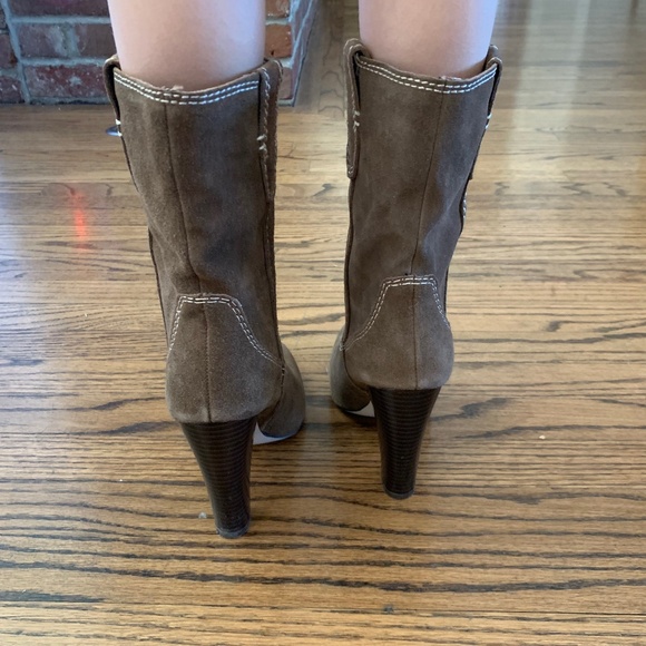 Mia Genuine  Suede Western Style Boots - Picture 4 of 6